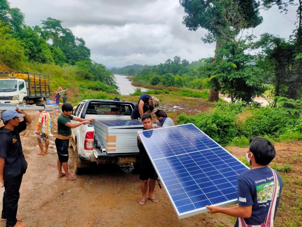 Unloading panels near an installation site