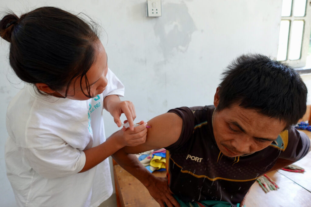Patient receiving a vaccine